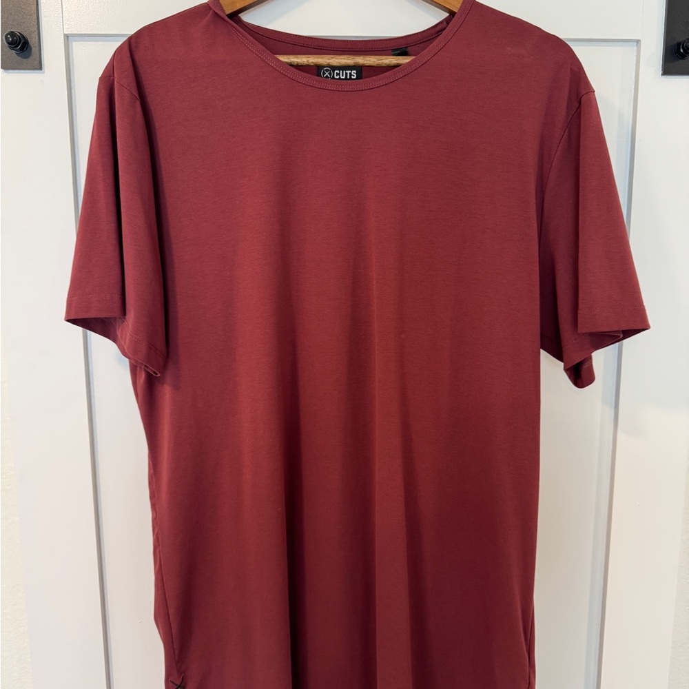 Cuts Men's Red T-Shirt